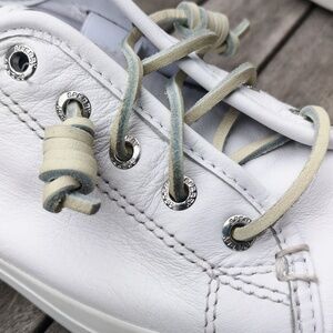 Sperry leather no-tie sneakers